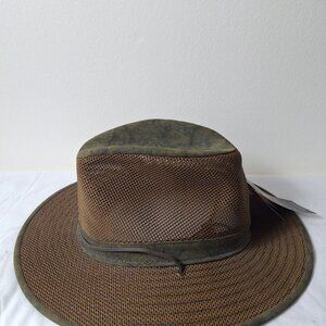 Henschel UPF 50+ Mesh hat